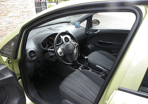 Opel Corsa cena 14400 przebieg: 155000, rok produkcji 2007 z Ożarów małe 352